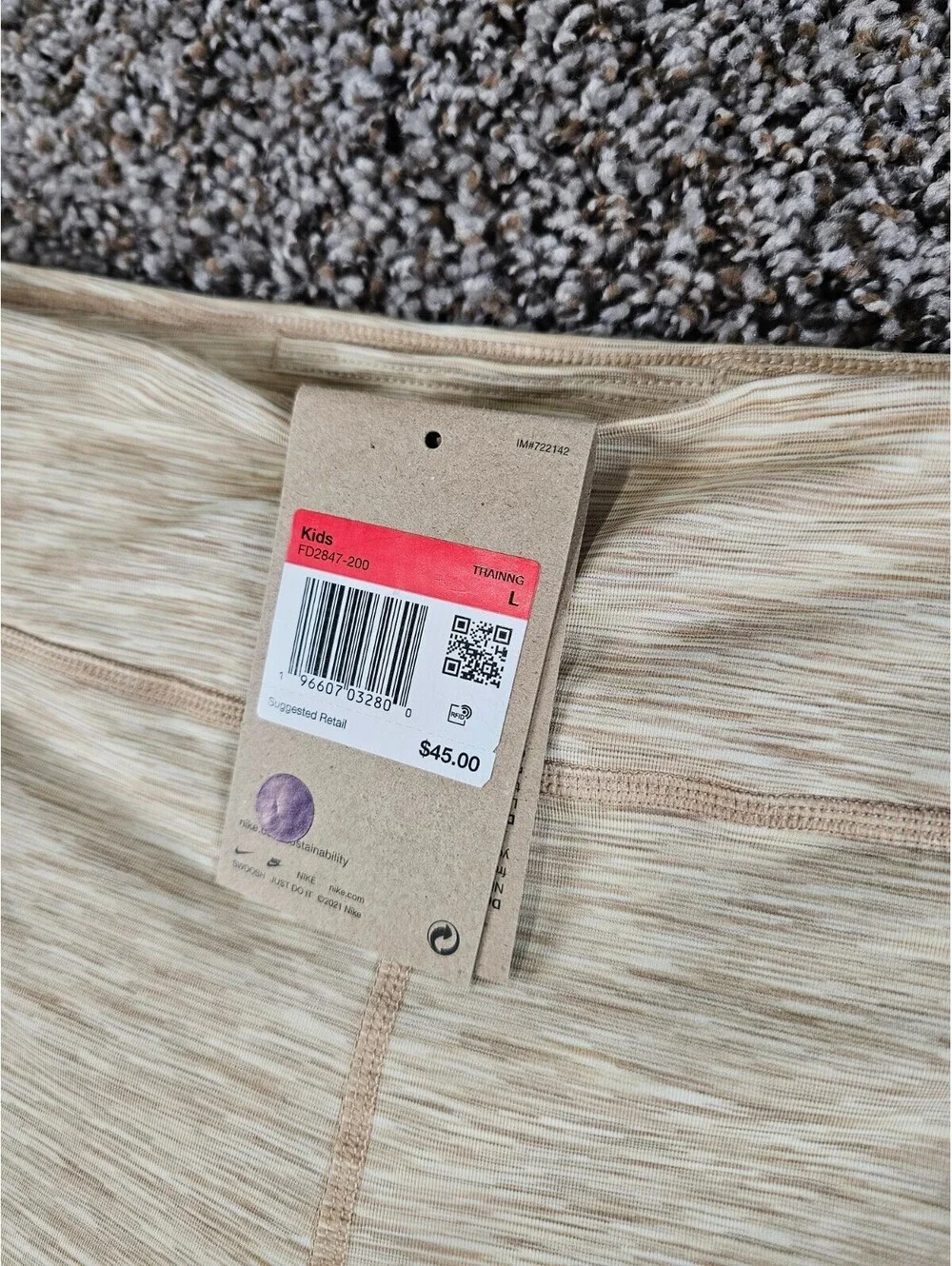 Nike Dri Fit Girls Sz L Ankle Length Athletic Leggings Beige Heathered NEW
